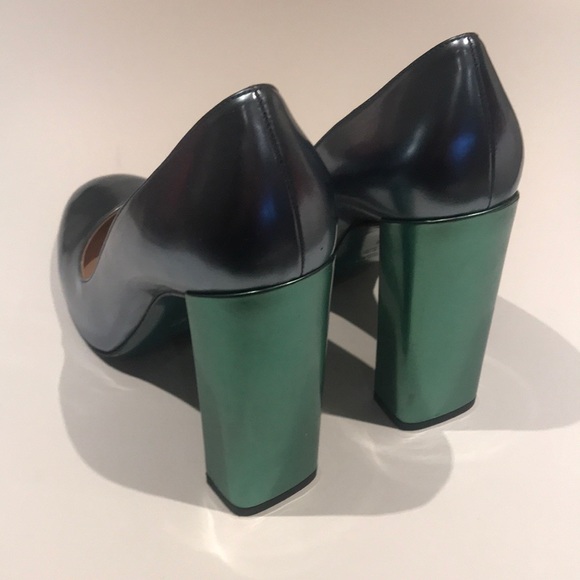 Fendi heels - Picture 3 of 11